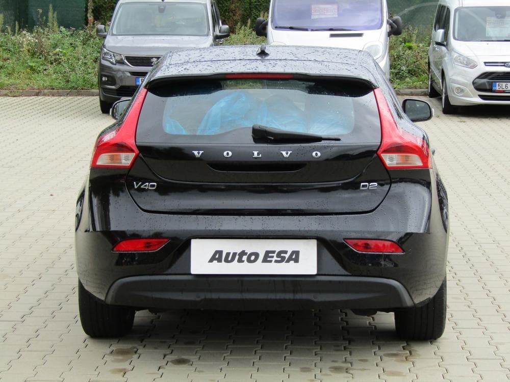 2016 Volvo V40 - 5