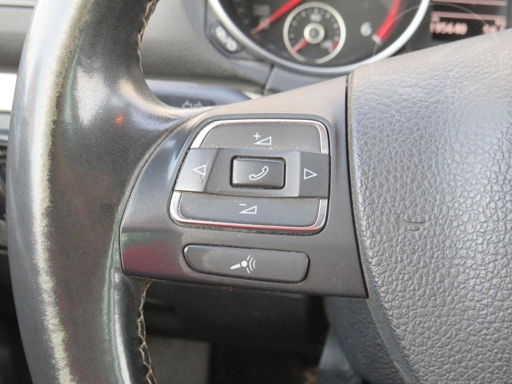 2013 Volkswagen GOLF - 17