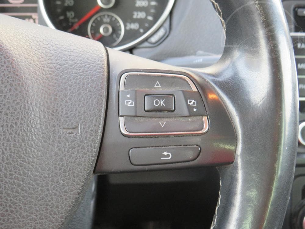 2013 Volkswagen GOLF - 18