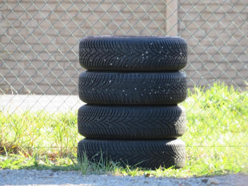 2012 Mitsubishi Colt - 49