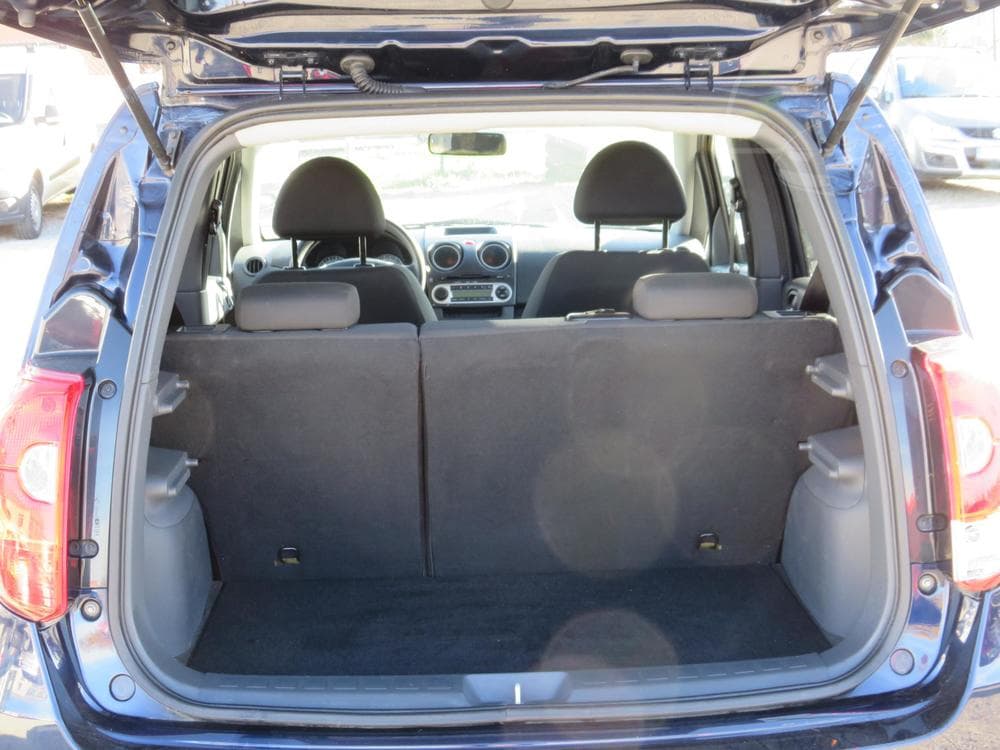 2012 Mitsubishi Colt - 19