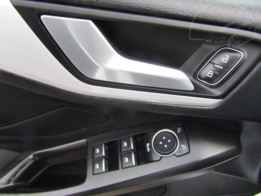 2020 Ford Focus - 21