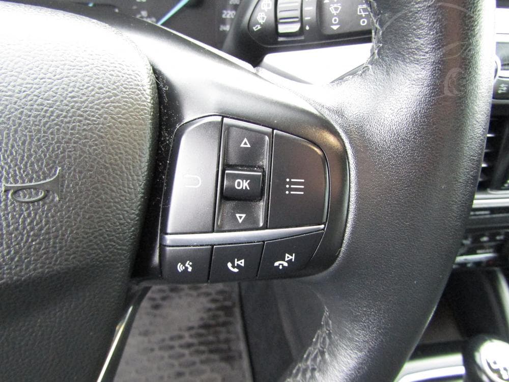 2020 Ford Focus - 25