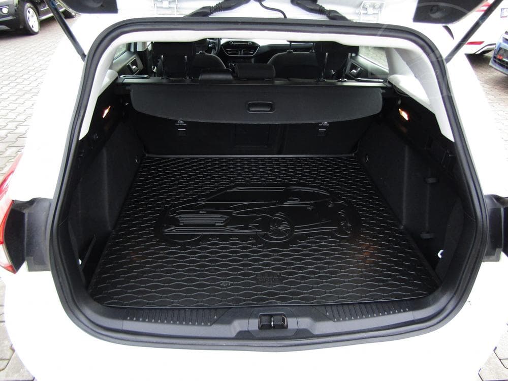 2020 Ford Focus - 13