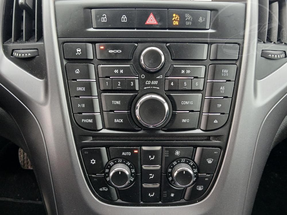 2015 Opel ASTRA - 14