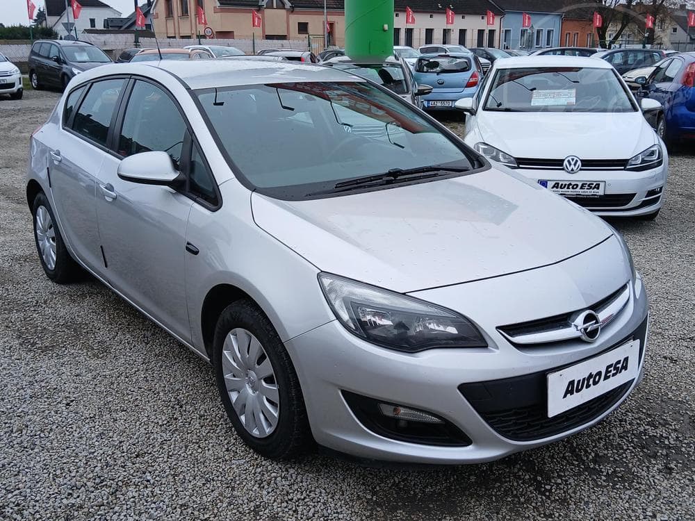 2015 Opel ASTRA