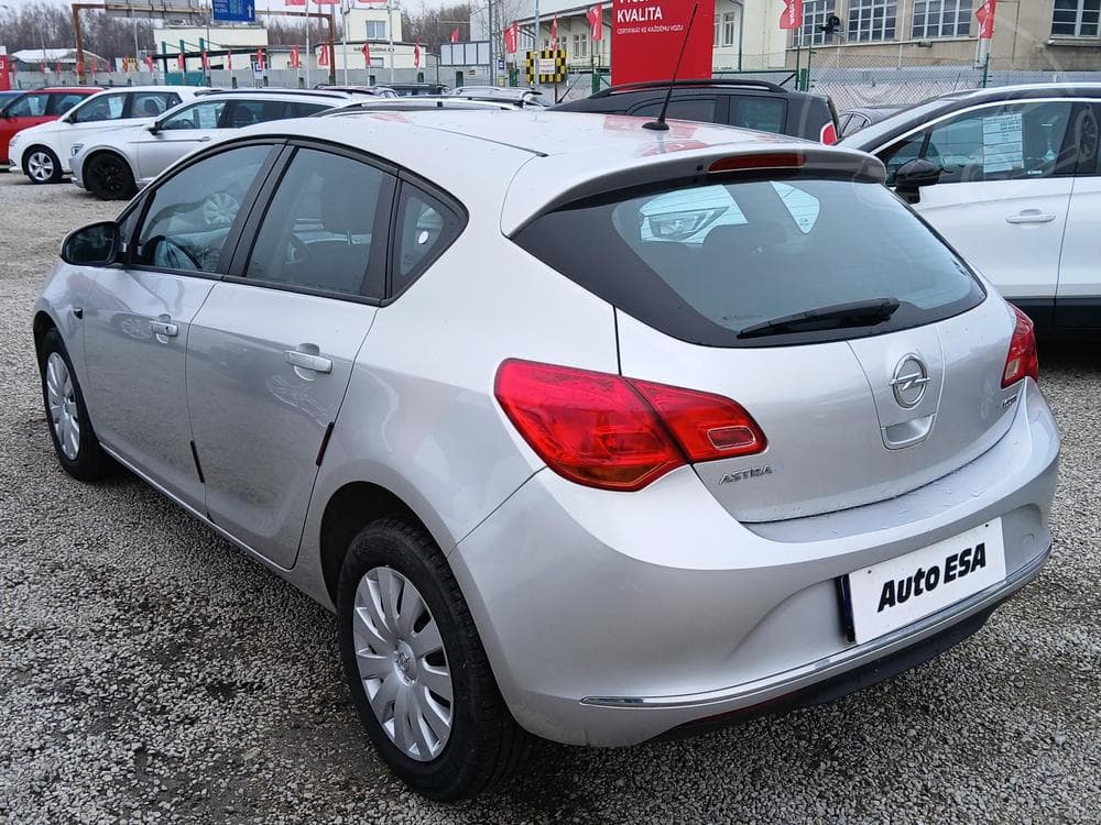 2015 Opel ASTRA - 6