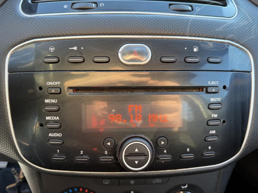 2013 Fiat PUNTO - 10