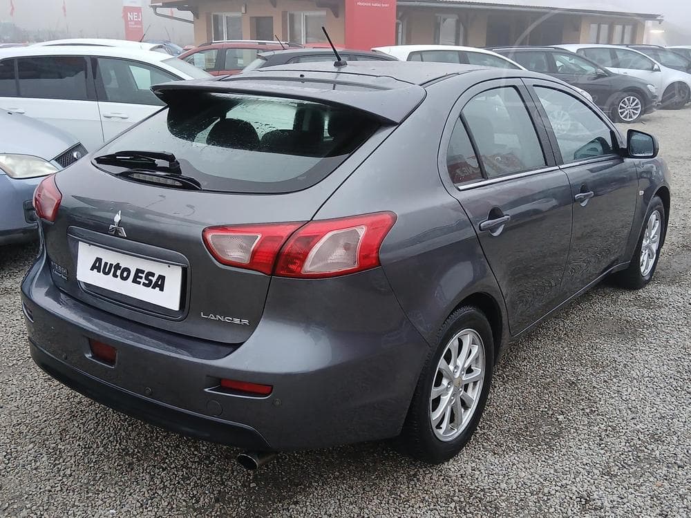 2011 Mitsubishi Lancer - 13