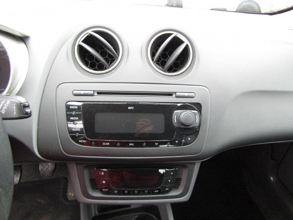 2010 Seat IBIZA - 12
