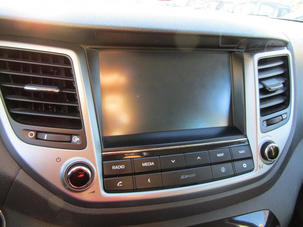 2016 Hyundai Tucson - 11