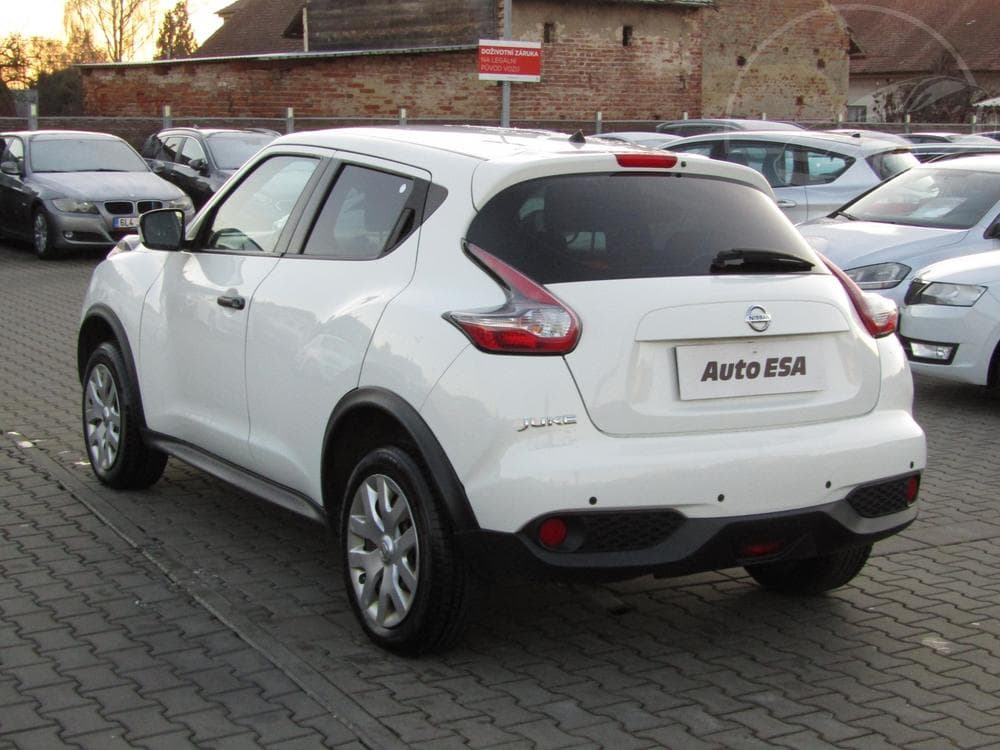 2015 Nissan JUKE - 6