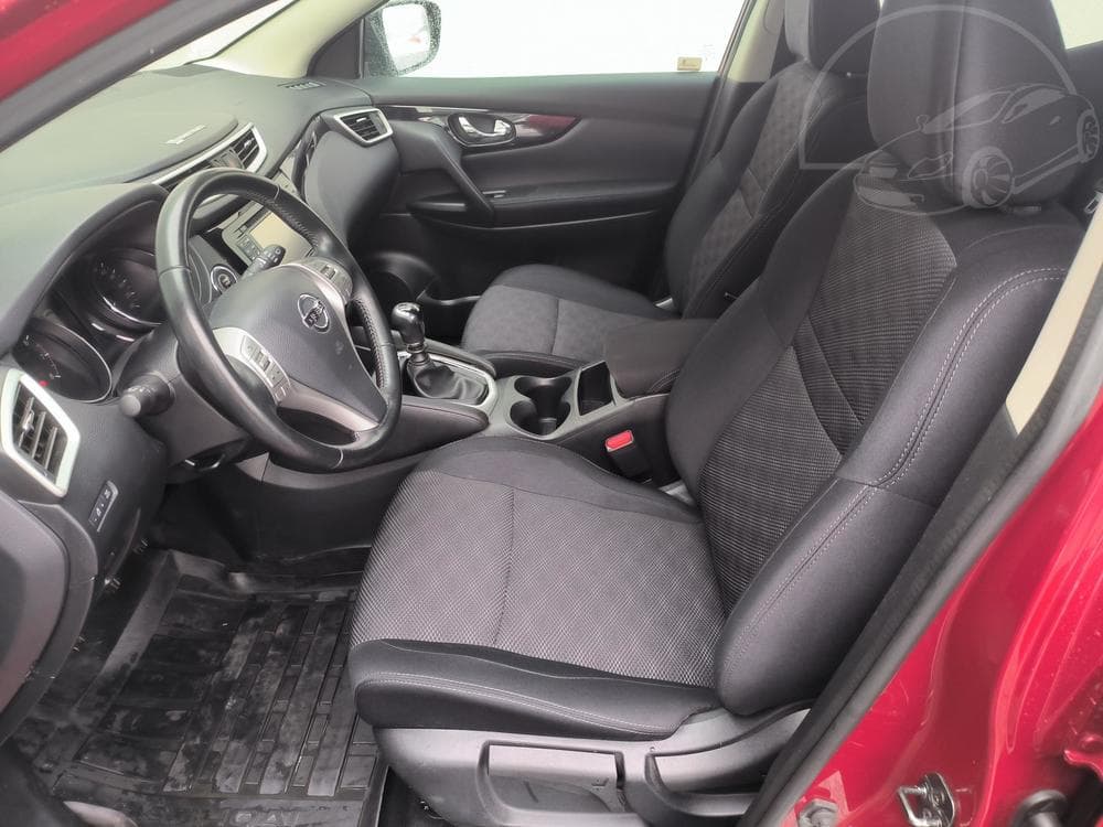 2015 Nissan QASHQAI - 25