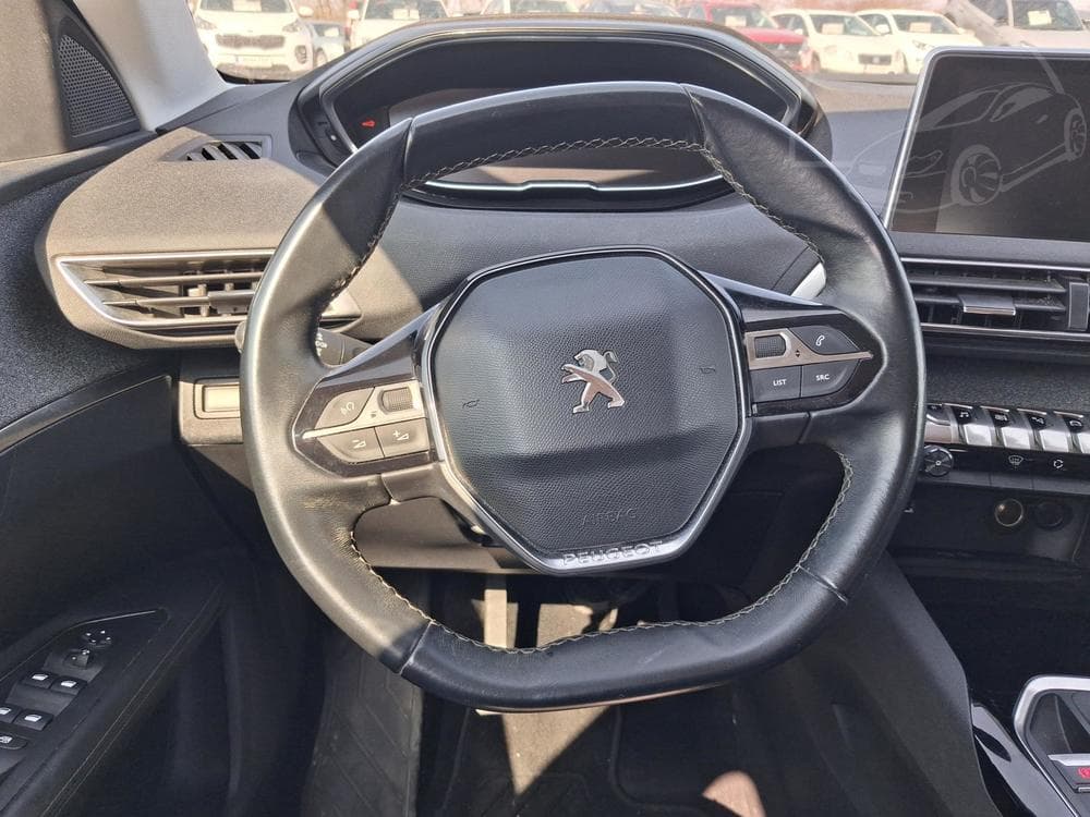 2019 Peugeot 3008 - 21