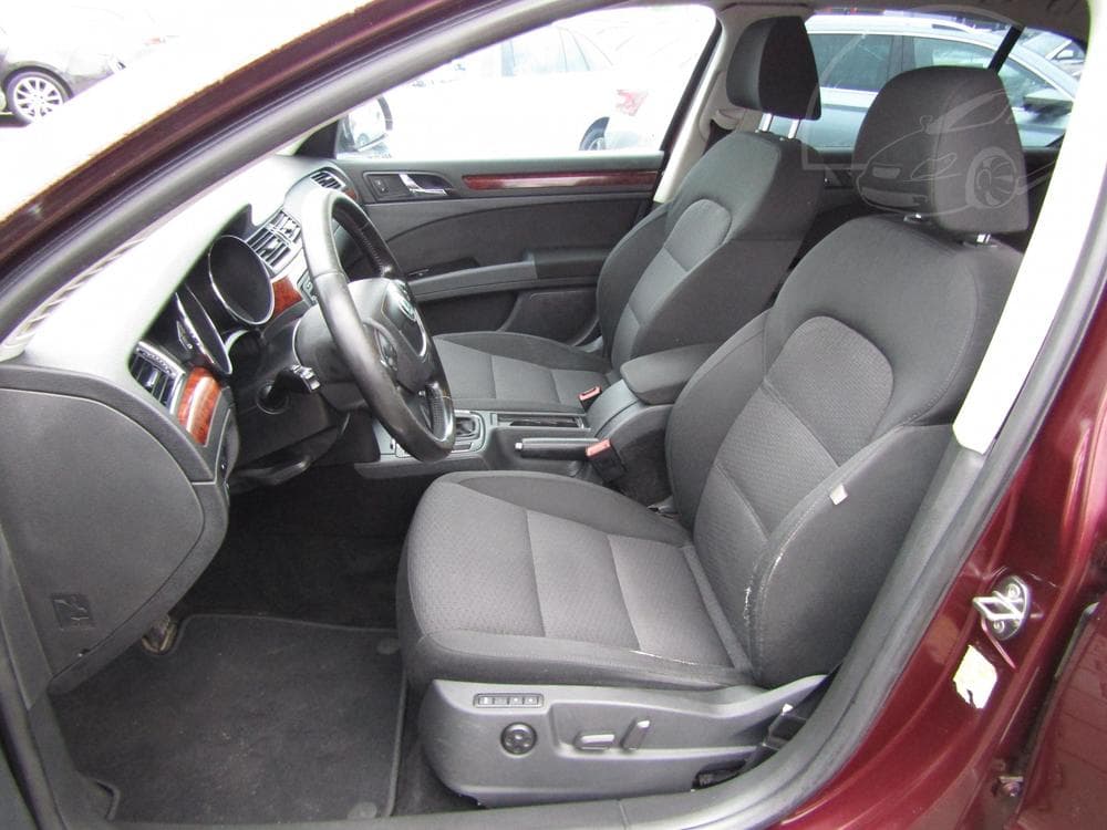 2008 Škoda SUPERB - 9