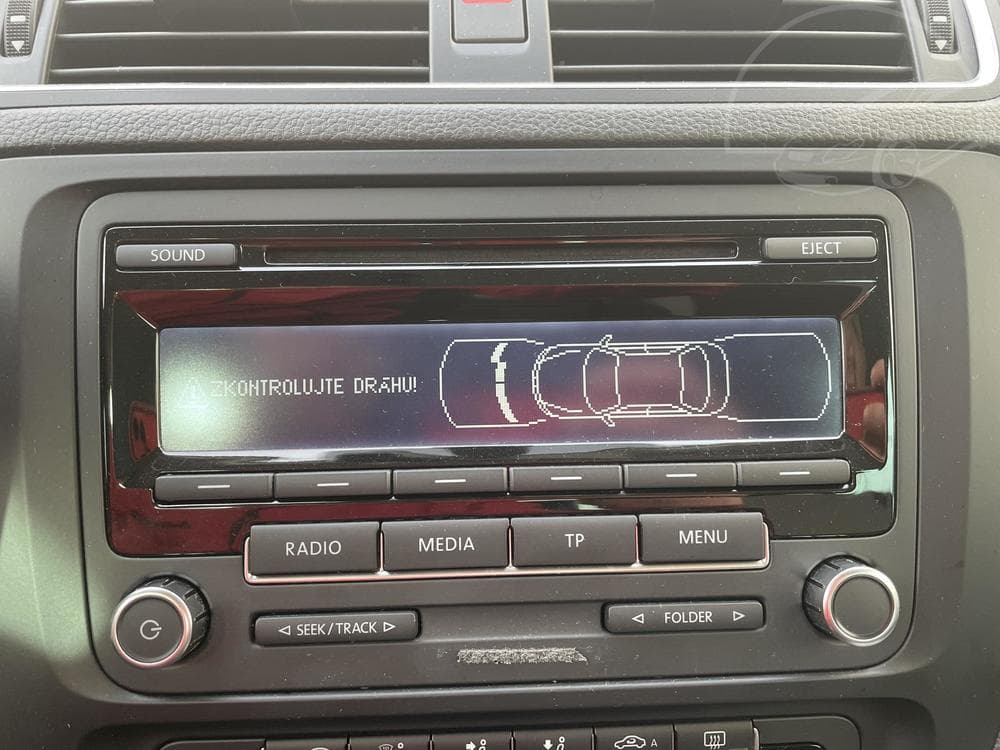 2011 Volkswagen JETTA - 12