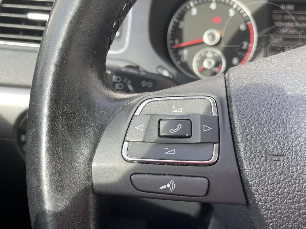 2011 Volkswagen JETTA - 15