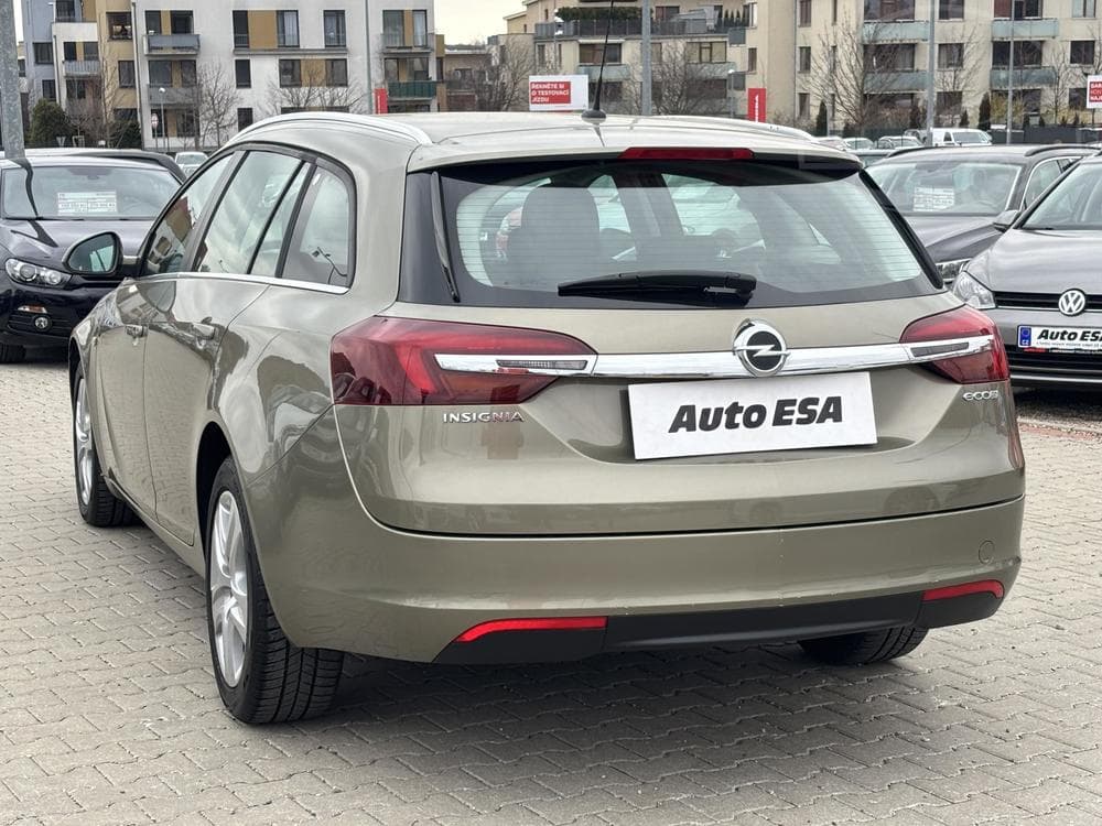 2015 Opel INSIGNIA - 6