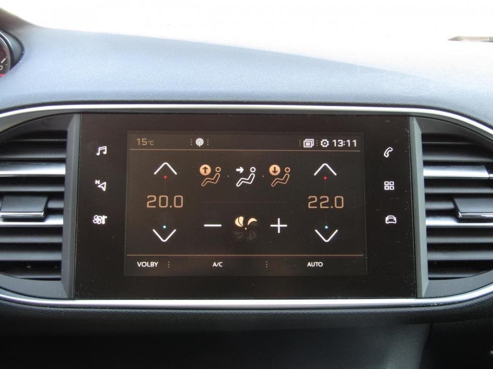 2017 Peugeot 308 - 9