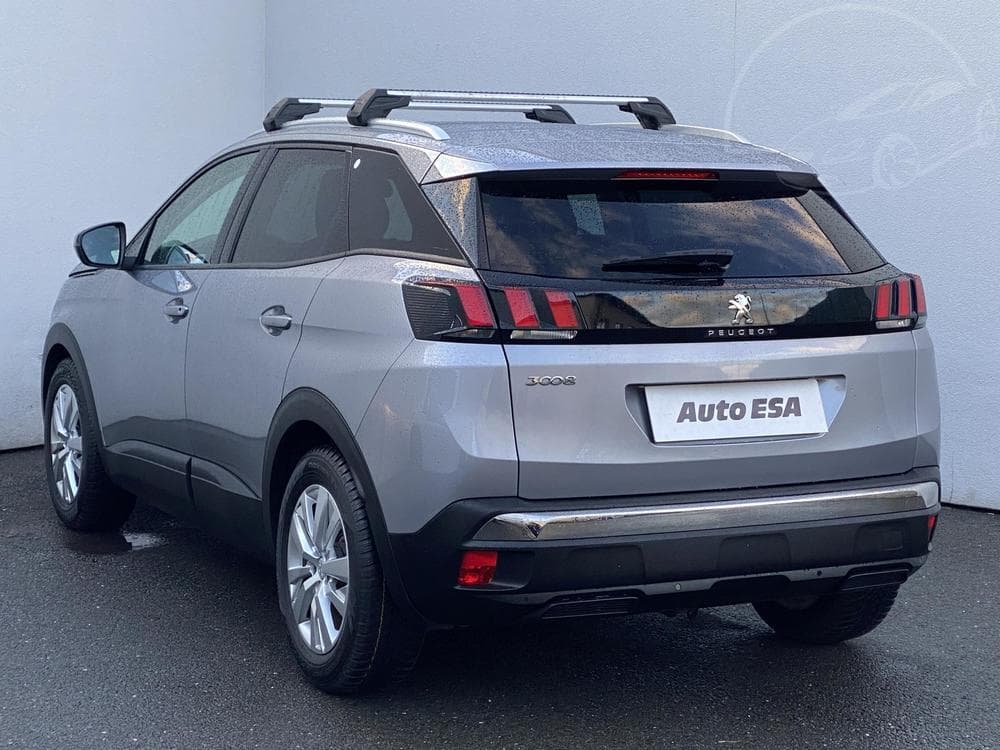 2018 Peugeot 3008 - 11