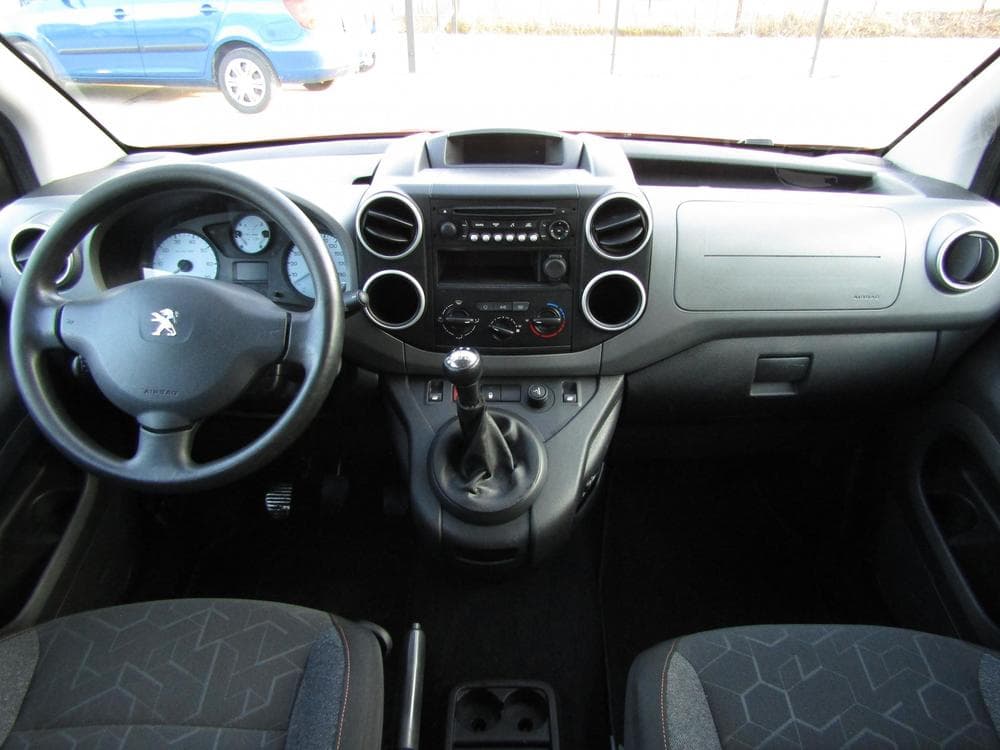 2018 Peugeot PARTNER - 8
