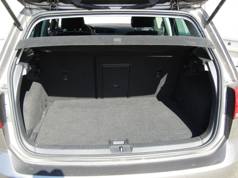 2013 Volkswagen Golf - 7