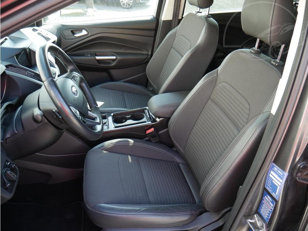2017 Ford KUGA - 25