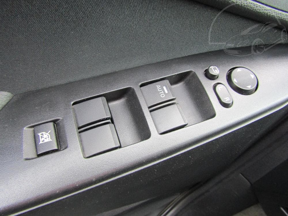 2011 Mazda 3 - 13