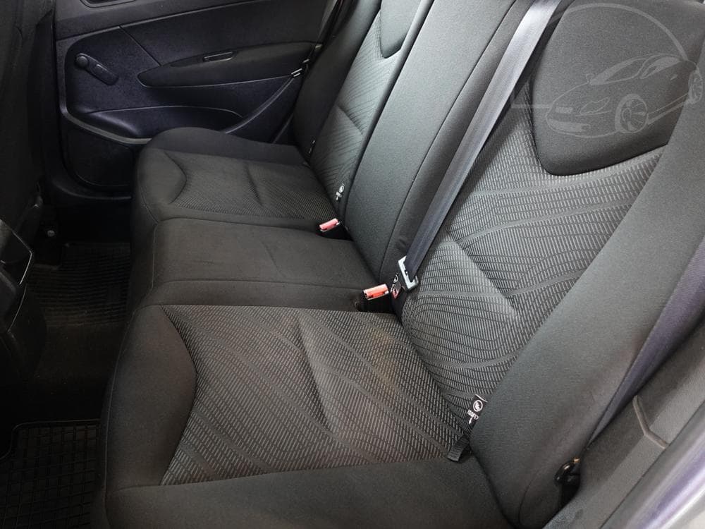 2011 Peugeot 308 - 10