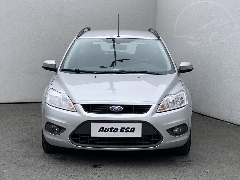 2010 Ford FOCUS - 2