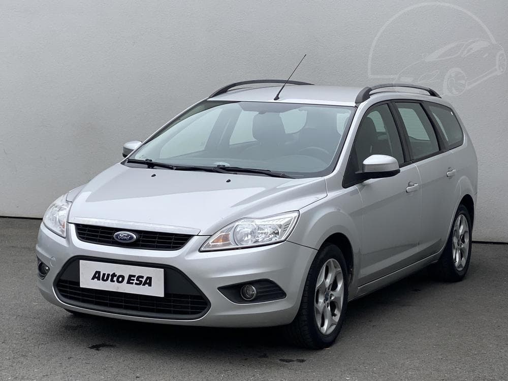 2010 Ford FOCUS - 3