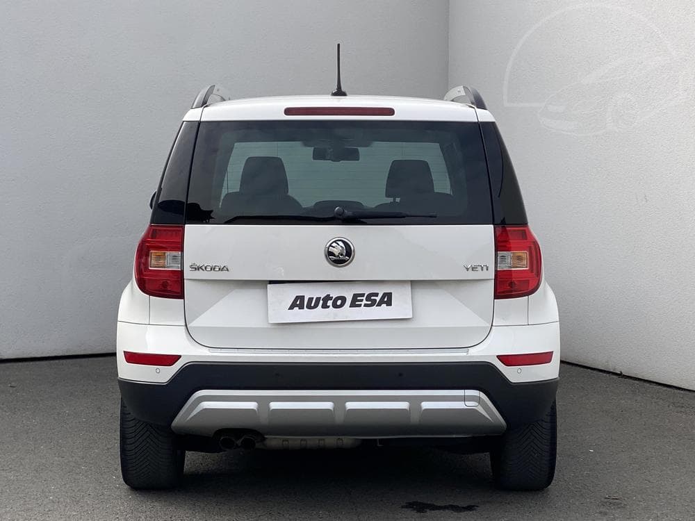 2015 Škoda YETI - 13