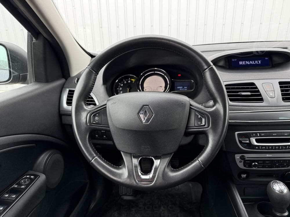 2016 Renault MEGANE - 12