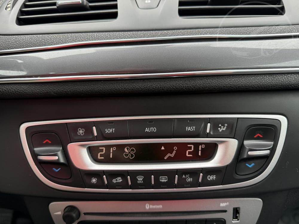 2016 Renault MEGANE - 14