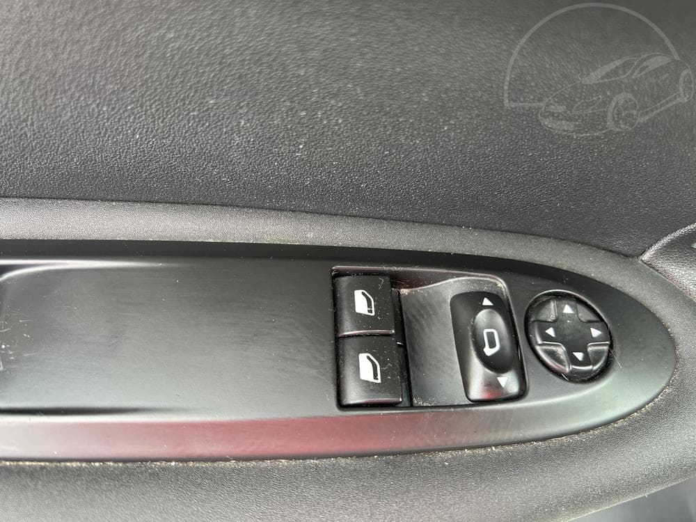 2013 Citroen C4 - 12