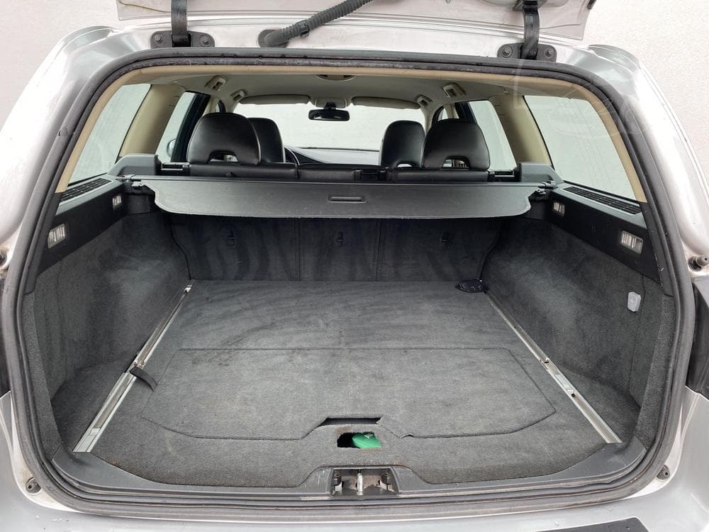 2008 Volvo V70 - 7