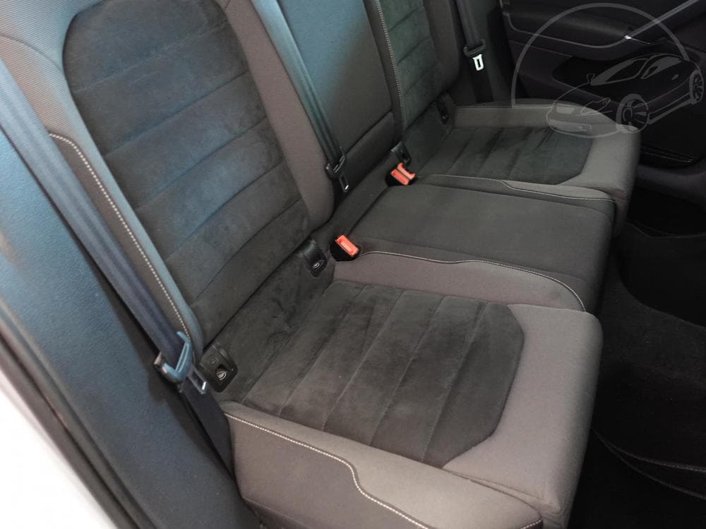 2013 Volkswagen GOLF - 23