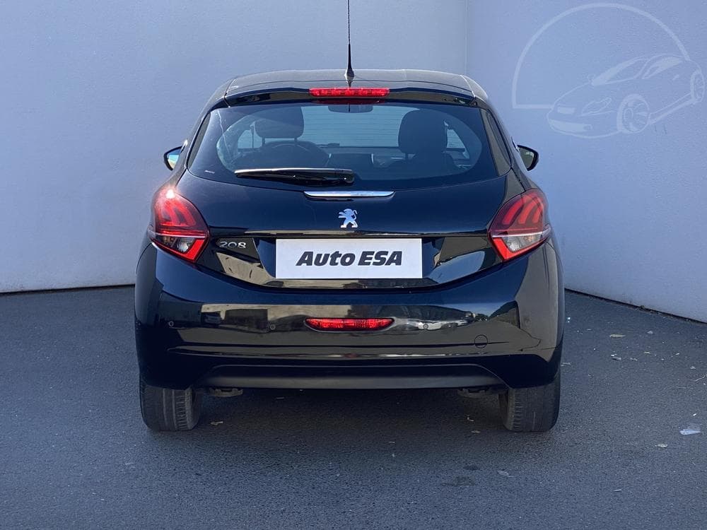 2018 Peugeot 208 - 5