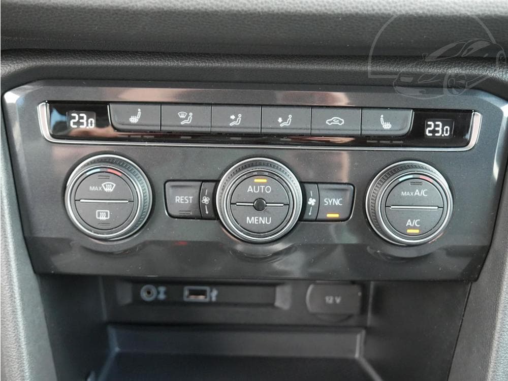 2019 Volkswagen TIGUAN - 23