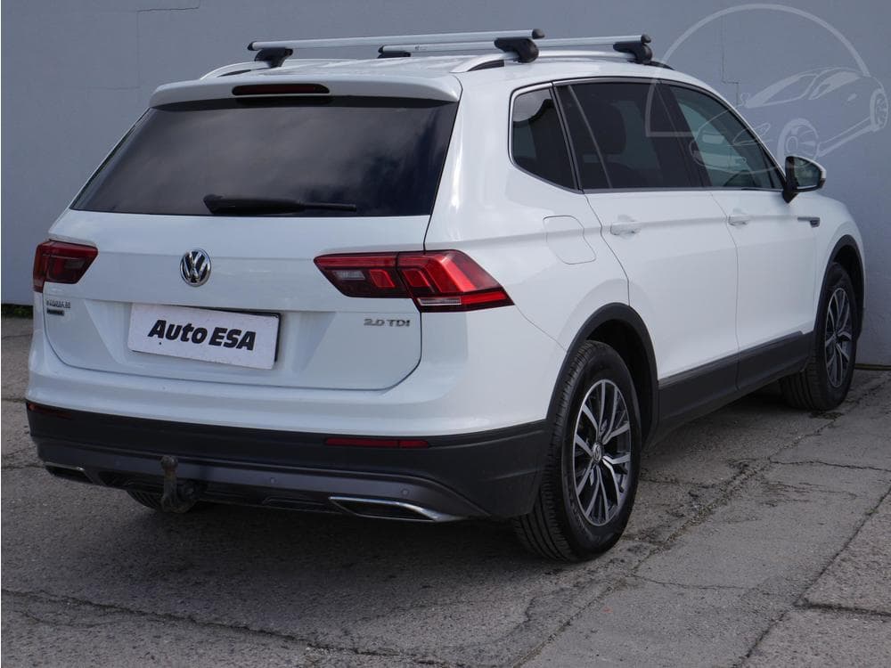 2019 Volkswagen TIGUAN - 11