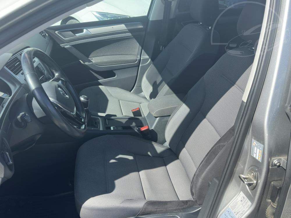2015 Volkswagen GOLF - 9