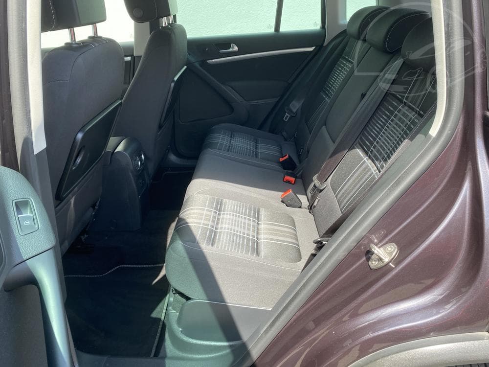 2015 Volkswagen TIGUAN - 10