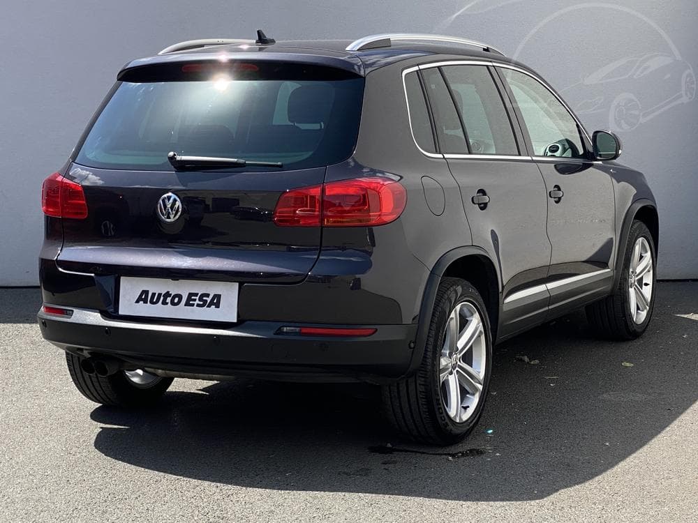 2015 Volkswagen TIGUAN - 4