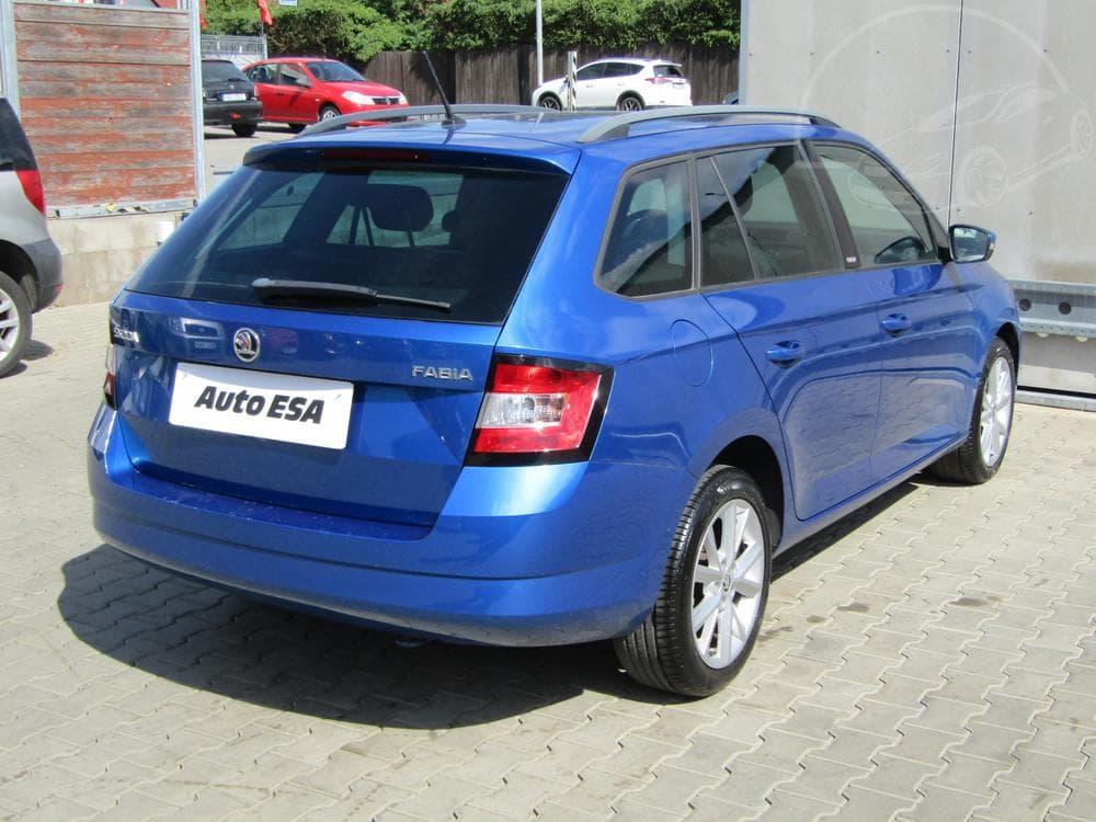 2016 Škoda FABIA - 4