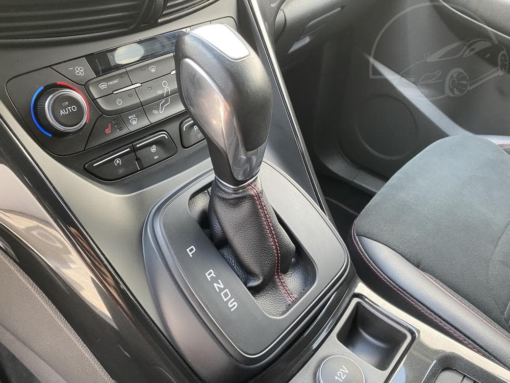2017 Ford KUGA - 16