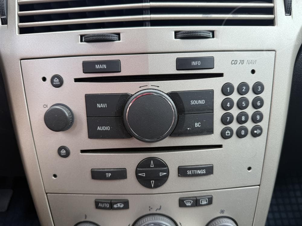 2007 Opel ASTRA - 27