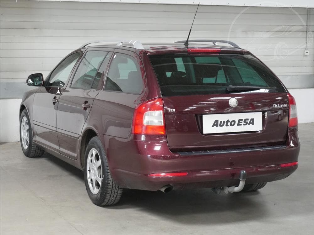 2010 Škoda OCTAVIA - 10