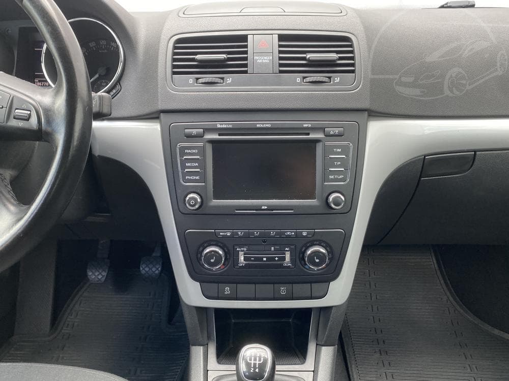 2013 Škoda YETI - 12