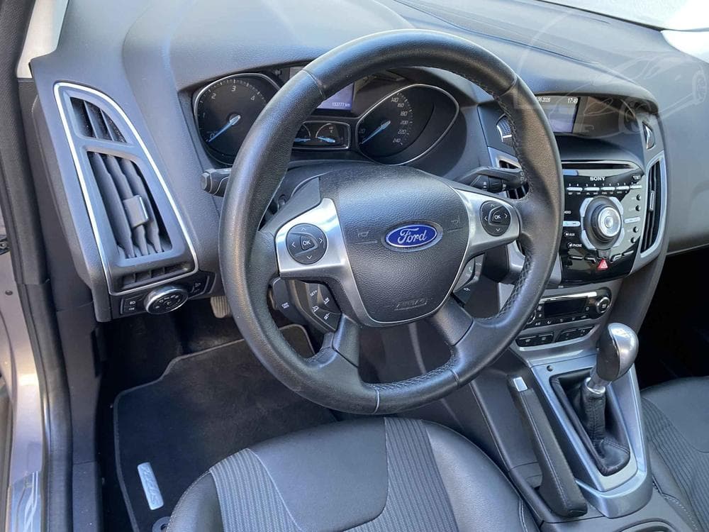 2012 Ford FOCUS - 12