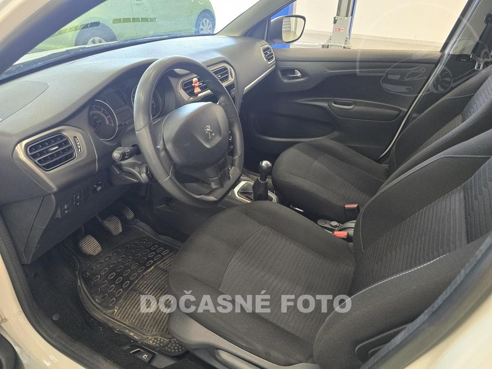 2015 Peugeot 301 - 5